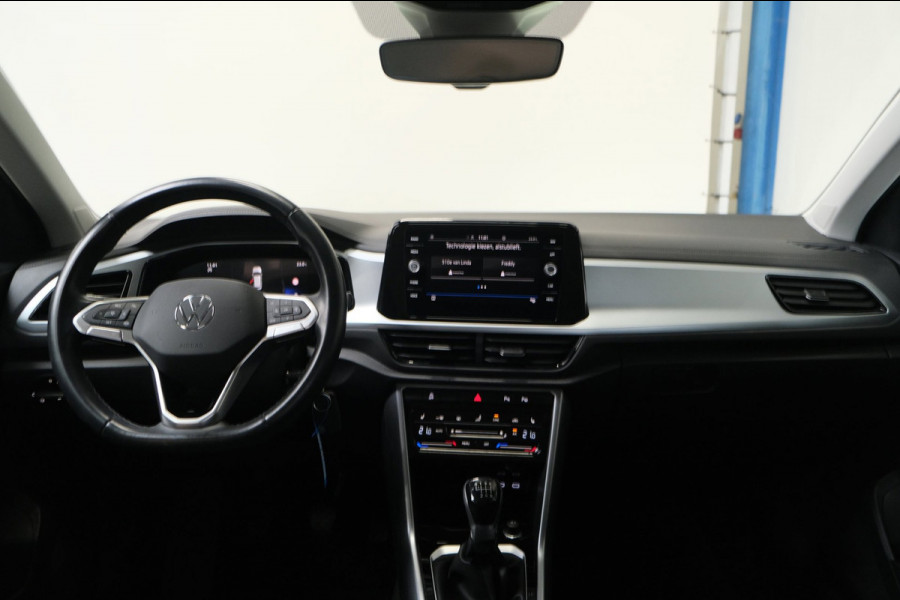 Volkswagen T-Roc 1.0 TSI Life Business - N.A.P. Airco, Cruise, Virtueel display, Carplay, Navi, PDC.