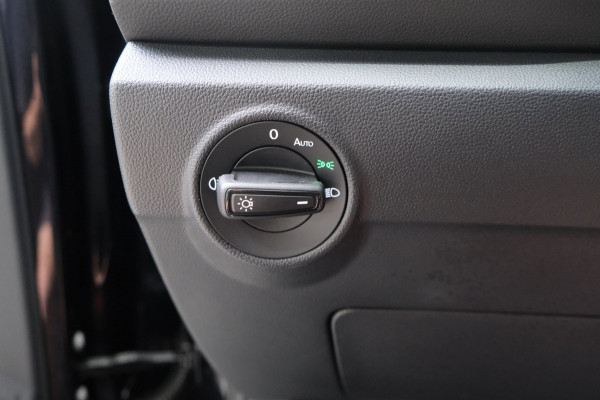 Volkswagen T-Roc 1.0 TSI Life Business - N.A.P. Airco, Cruise, Virtueel display, Carplay, Navi, PDC.