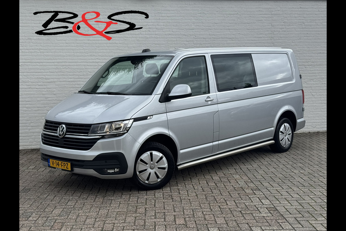 Volkswagen Transporter 2.0 TDI L2H1 30 DC Highline Automaat Trekhaak Navigatie Carplay Cruise Pdc
