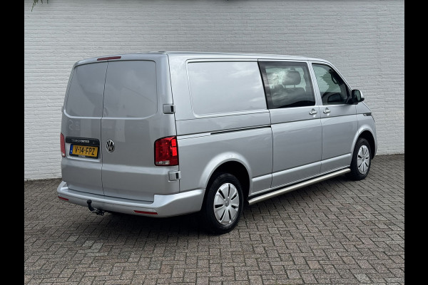 Volkswagen Transporter 2.0 TDI L2H1 30 DC Highline Automaat Trekhaak Navigatie Carplay Cruise Pdc