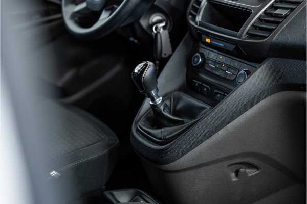 Ford Transit Connect 1.5 EcoBlue L2 | CarPlay | Camera | Cruise control | Navigatie | Stoelverwarming | Lane assist | DAB | Euro 6 | Nieuwe APK | Dealer onderhouden