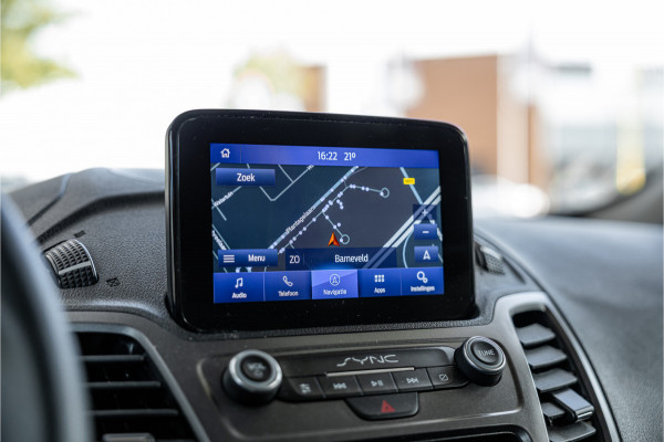 Ford Transit Connect 1.5 EcoBlue L2 | CarPlay | Camera | Cruise control | Navigatie | Stoelverwarming | Lane assist | DAB | Euro 6 | Nieuwe APK | Dealer onderhouden