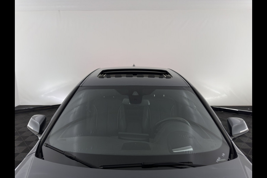 BMW 3-serie 330e High Executive Luxury-Line (Plug-in) (INCL-BTW) Aut. *PANO |  LEATHER | FULL-LED | MEMORY-PACK | HARMAN/KARDON-AUDIO | BLINDSPOT | KEYLESS | CAMERA | NAVI-FULLMAP | DAB | PRIVACY-GLASS | ECC | HEAD-UP | PDC | 18''ALU*