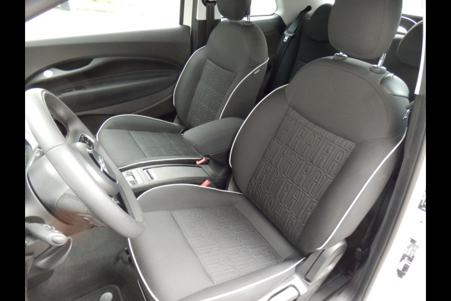 Fiat 500E cabrio I Camera I Park. sens. Icon 42 kWh