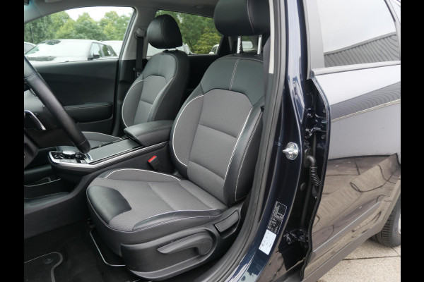 Kia e-Niro DynamicPlusLine 64 kWh | Cruise | Carplay | Keyless | Navi | Stoel-stuurverwarming | Schuif-kanteldak