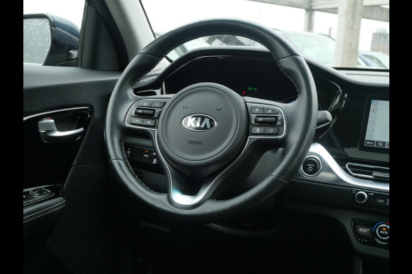 Kia e-Niro DynamicPlusLine 64 kWh | Cruise | Carplay | Keyless | Navi | Stoel-stuurverwarming | Schuif-kanteldak