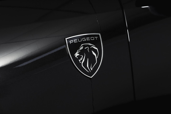 Peugeot 5008 1.2 Hybrid 145 GT 7p | Dig. Cockpit | Adapt. Cruise | Stoel-+Stuurverw. | PDC | 360 Camera | NAV + App. Connect | ECC | Elek. Klep | Afn. Trekhaak | LM 19" | 7548