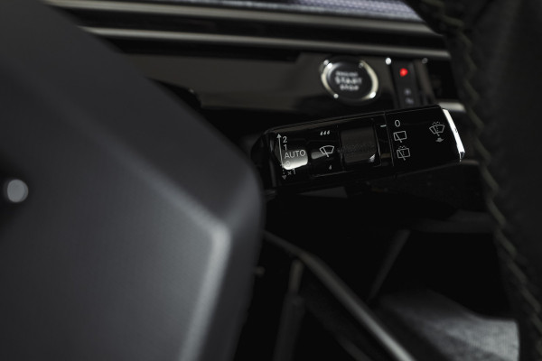 Peugeot 5008 1.2 Hybrid 145 GT 7p | Dig. Cockpit | Adapt. Cruise | Stoel-+Stuurverw. | PDC | 360 Camera | NAV + App. Connect | ECC | Elek. Klep | Afn. Trekhaak | LM 19" | 7548