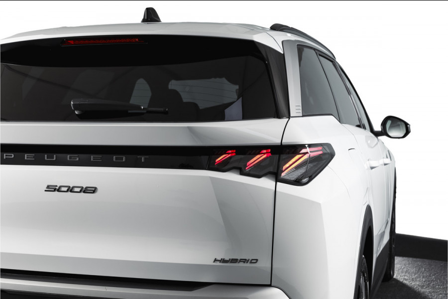 Peugeot 5008 1.2 Hybrid 136 Allure 7p 145PK | Dig. Cockpit | Adapt. Cruise | Stoel-+Stuurverw. | PDC | 360 Camera | NAV + App. Connect | ECC | Elek. Klep | LM 19" | 7733