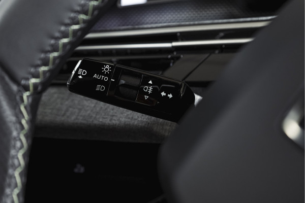 Peugeot 5008 1.2 Hybrid 136 Allure 7p 145PK | Dig. Cockpit | Adapt. Cruise | Stoel-+Stuurverw. | PDC | 360 Camera | NAV + App. Connect | ECC | Elek. Klep | LM 19" | 7733