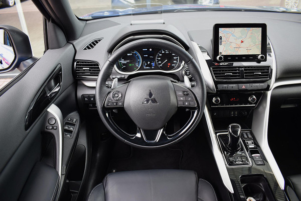 Mitsubishi Eclipse Cross 2.4 PHEV Black Edition | Leer | HUD | 360 Cam. | Stuur- en Stoelverwarming