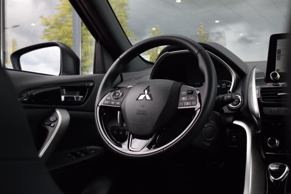 Mitsubishi Eclipse Cross 2.4 PHEV Black Edition | Leer | HUD | 360 Cam. | Stuur- en Stoelverwarming