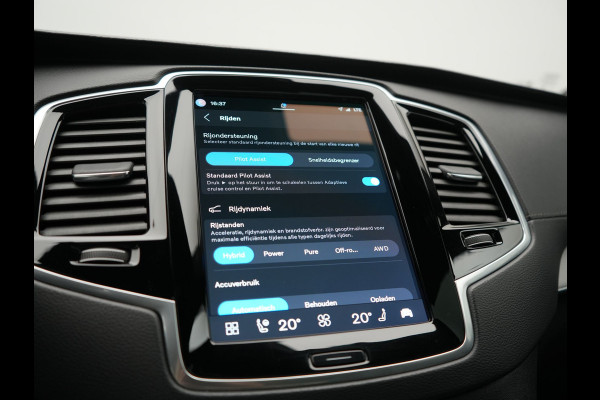 Volvo XC90 T8 Recharge AWD Plus Dark Long Range 7 Persoons PHEV 456pk Dealer O.H. | Trekhaak Af Fabriek | Panodak | Luchtvering | Adaptive Cruise | 360 Camera | Lederen Sportstoelen Memory & Verwarmd | Harman / Kardon | Keyless | Blis | Stuur Verwarmd | Apple Carplay | Plug In Hybrid |