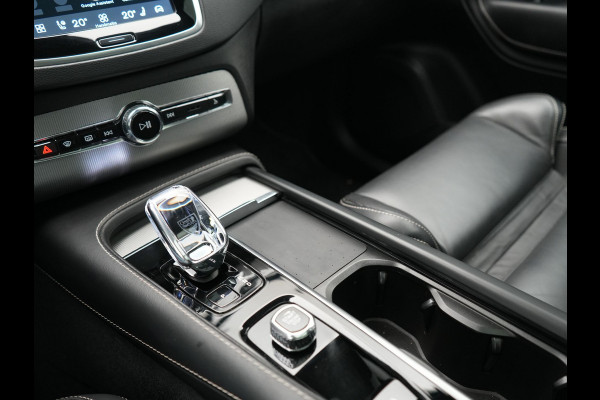Volvo XC90 T8 Recharge AWD Plus Dark Long Range 7 Persoons PHEV 456pk Dealer O.H. | Trekhaak Af Fabriek | Panodak | Luchtvering | Adaptive Cruise | 360 Camera | Lederen Sportstoelen Memory & Verwarmd | Harman / Kardon | Keyless | Blis | Stuur Verwarmd | Apple Carplay | Plug In Hybrid |