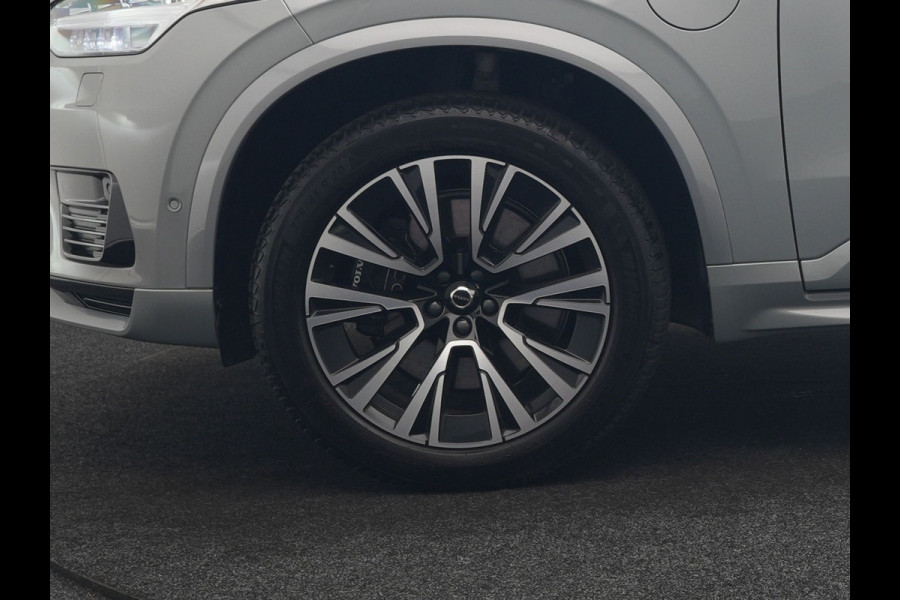 Volvo XC90 T8 Recharge AWD Plus Dark Long Range 7 Persoons PHEV 456pk Dealer O.H. | Trekhaak Af Fabriek | Panodak | Luchtvering | Adaptive Cruise | 360 Camera | Lederen Sportstoelen Memory & Verwarmd | Harman / Kardon | Keyless | Blis | Stuur Verwarmd | Apple Carplay | Plug In Hybrid |