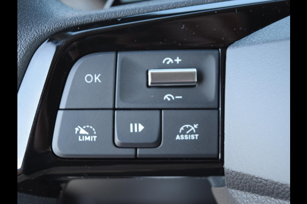 Opel Combo Electric 136 L2 50kWh l Camera l Apple Carplay/Android Auto l Betimmering