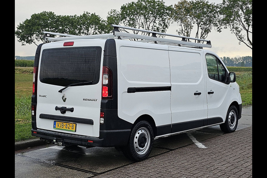 Renault Trafic 2.0 dCi 120 T29 L2H1 Comfort Cruise control, Airco, Pdc, Navi, 2x zijdeur, Imperiaal, Trekhaak