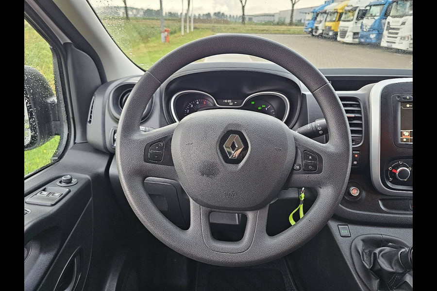 Renault Trafic 2.0 dCi 120 T29 L2H1 Comfort Cruise control, Airco, Pdc, Navi, 2x zijdeur, Imperiaal, Trekhaak