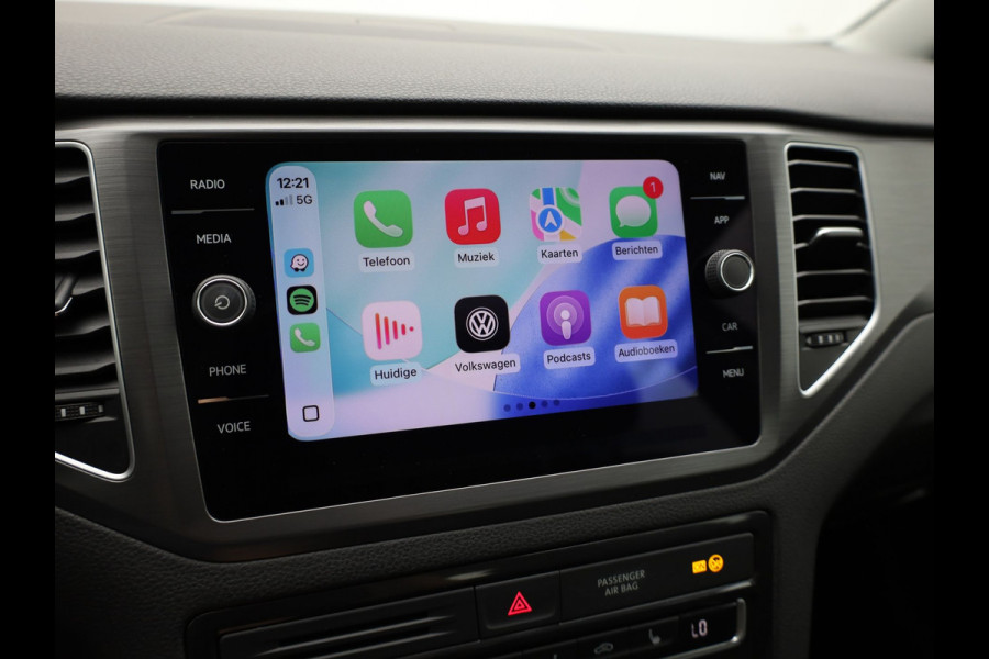Volkswagen Golf Sportsvan 1.0 TSI | Trekhaak | Apple Carplay/ Android | Camera | Adap. Cr. | Prijs Rijklaar!!