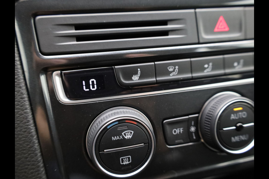 Volkswagen Golf Sportsvan 1.0 TSI | Trekhaak | Apple Carplay/ Android | Camera | Adap. Cr. | Prijs Rijklaar!!