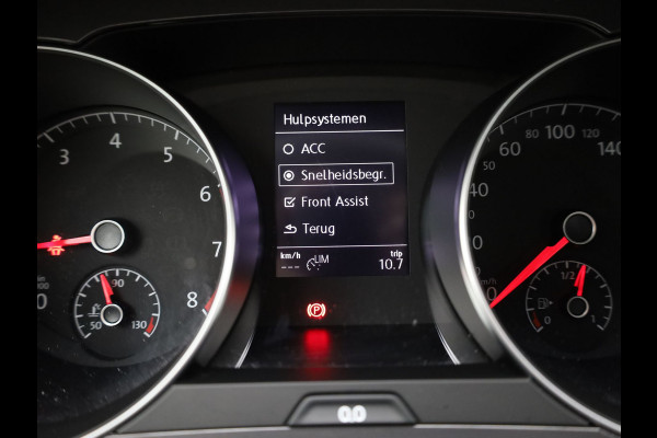 Volkswagen Golf Sportsvan 1.0 TSI | Trekhaak | Apple Carplay/ Android | Camera | Adap. Cr. | Prijs Rijklaar!!