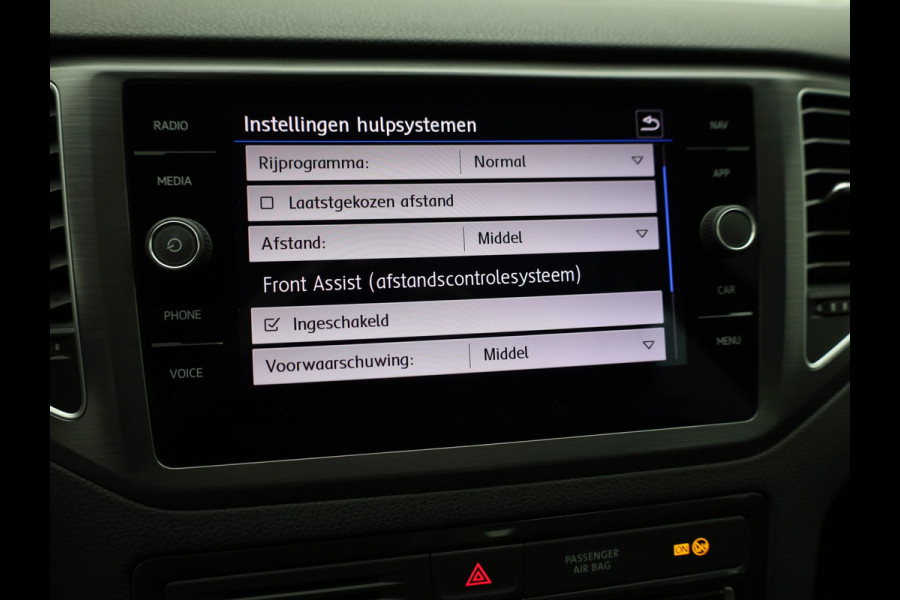 Volkswagen Golf Sportsvan 1.0 TSI | Trekhaak | Apple Carplay/ Android | Camera | Adap. Cr. | Prijs Rijklaar!!