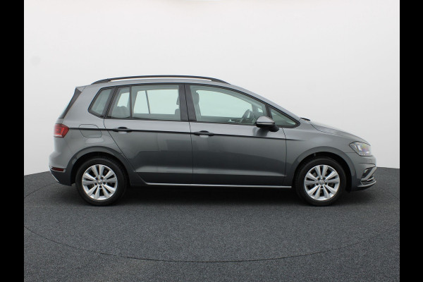 Volkswagen Golf Sportsvan 1.0 TSI | Trekhaak | Apple Carplay/ Android | Camera | Adap. Cr. | Prijs Rijklaar!!