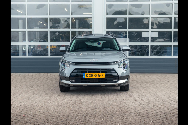 Kia Niro 1.6 GDi Hybrid ExecutiveLine | Navi | Clima | Adapt. Cruise | 18" | Leder | Schuif/Kanteldak | Premium Audio | Apple Carplay | Camera | HUD | Stoel&Stuur Verw.
