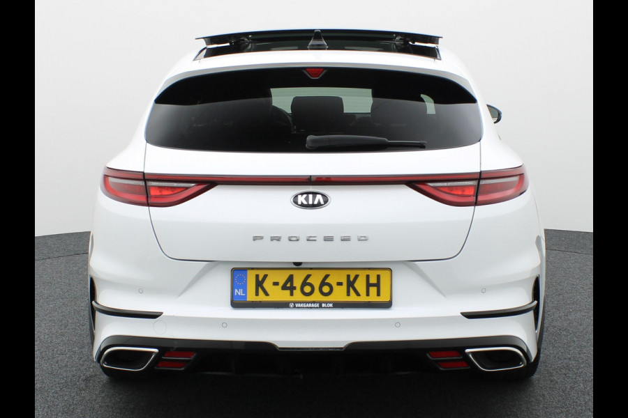 Kia ProCeed 1.6 T-GDI GT | Pano | Trekhaak afn. | Apple Carplay / Android | Memory Seats | Camera | Prijs Rijklaar!!