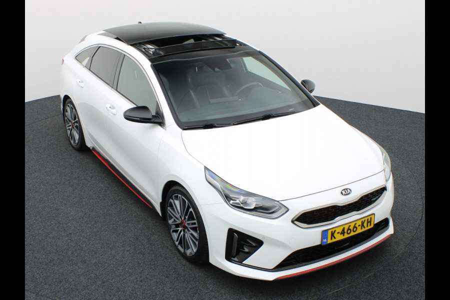 Kia ProCeed 1.6 T-GDI GT | Pano | Trekhaak afn. | Apple Carplay / Android | Memory Seats | Camera | Prijs Rijklaar!!