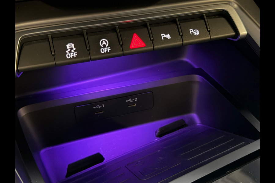 Audi A3 Limousine 30 TFSi 3X S-LINE|PANO|MATRIX LED|ACC|KEYLESS|NIGHTPAKKETCARPLAY|DEALER ONDERHOUDEN|SFEERVERLICHTING|NL AUTO|NAP