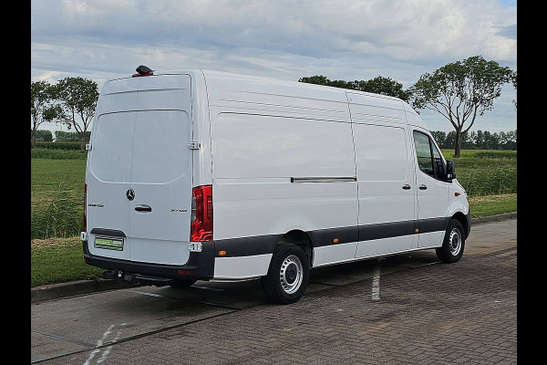 Mercedes-Benz Sprinter 317 1.9 CDI L3H2 Pro Cruise Control, Tacho, Airco, Pdc, Navi, Camera, Lane-assist, Stoelverwarming, Mbux10, Euro6, 170 PK