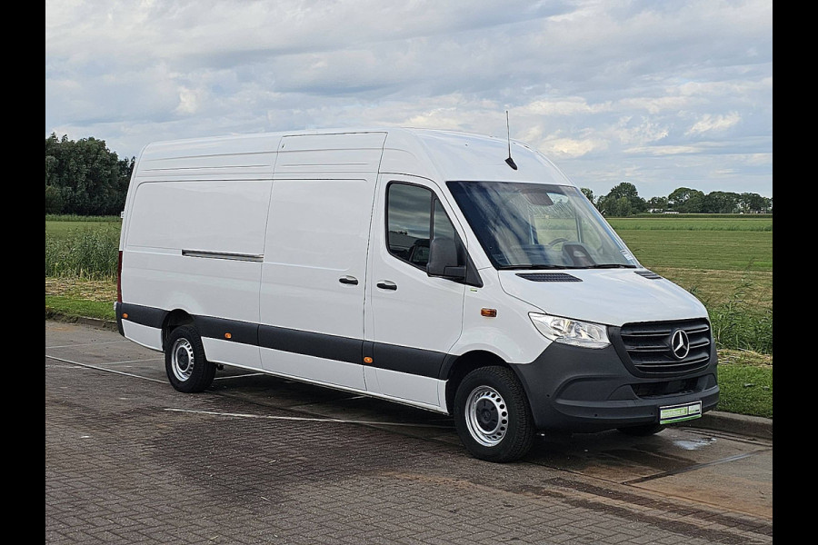 Mercedes-Benz Sprinter 317 1.9 CDI L3H2 Pro Cruise Control, Tacho, Airco, Pdc, Navi, Camera, Lane-assist, Stoelverwarming, Mbux10, Euro6, 170 PK