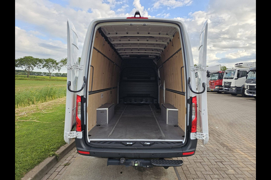 Mercedes-Benz Sprinter 317 1.9 CDI L3H2 Pro Cruise Control, Tacho, Airco, Pdc, Navi, Camera, Lane-assist, Stoelverwarming, Mbux10, Euro6, 170 PK