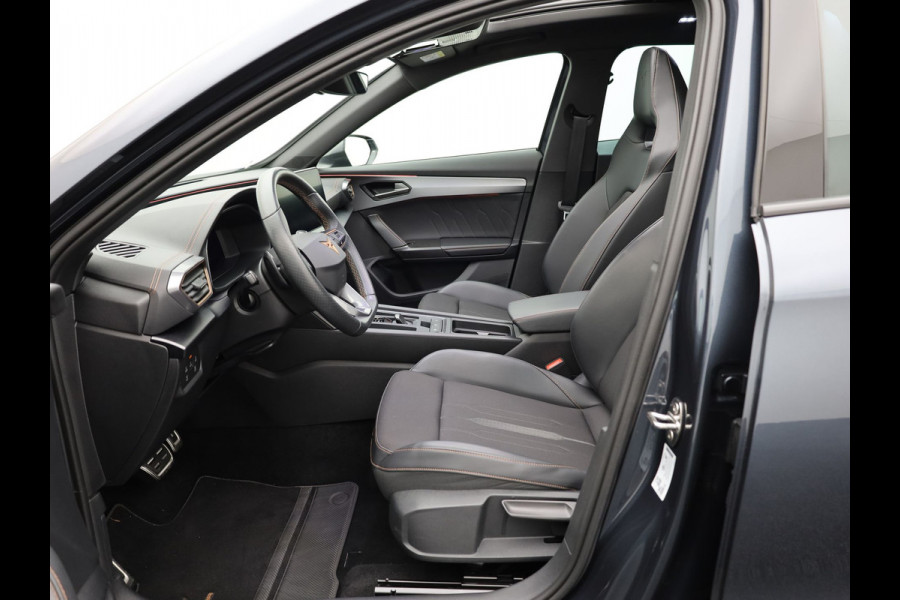 CUPRA Formentor 1.4 e-Hybrid VZ Performance | NAVI | Adaptive Cruise | Camera | Elek. Klep | Schuif / Kanteldak | Prijs Rijklaar!!