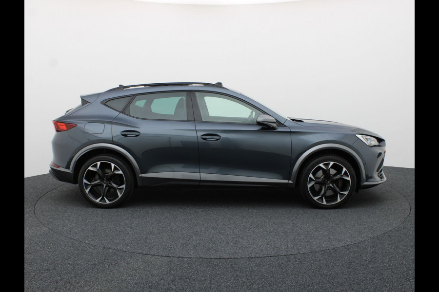 CUPRA Formentor 1.4 e-Hybrid VZ Performance | NAVI | Adaptive Cruise | Camera | Elek. Klep | Schuif / Kanteldak | Prijs Rijklaar!!