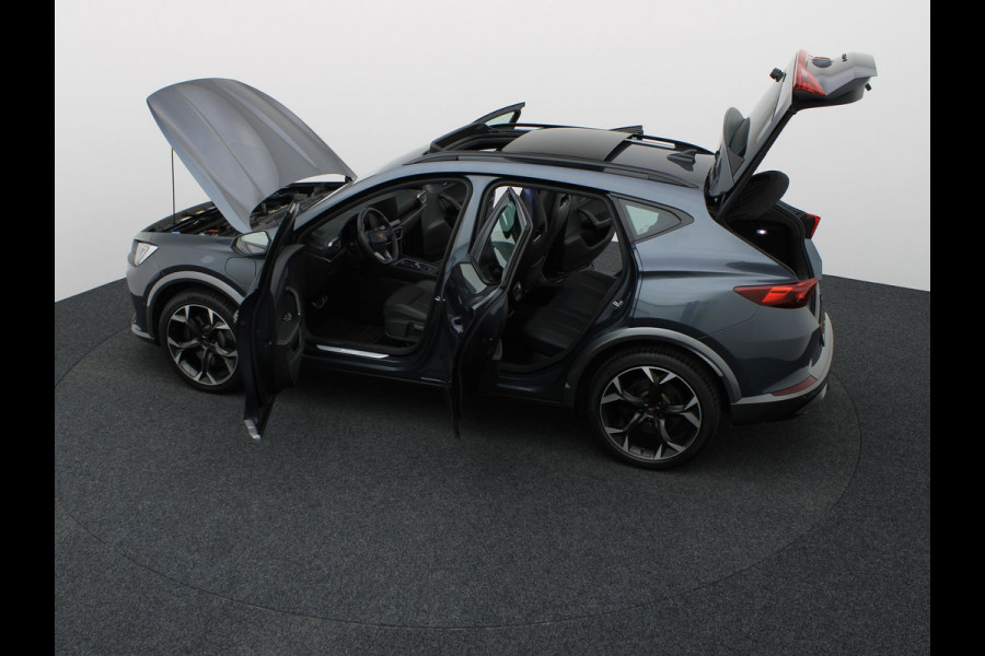 CUPRA Formentor 1.4 e-Hybrid VZ Performance | NAVI | Adaptive Cruise | Camera | Elek. Klep | Schuif / Kanteldak | Prijs Rijklaar!!