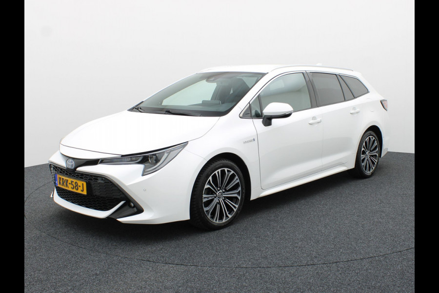 Toyota Corolla Touring Sports 2.0 Hybrid Dynamic | Apple Carplay / Android | Elek. Klep | Stoelverwarming | Prijs Rijklaar !!