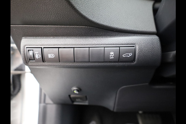 Toyota Corolla Touring Sports 2.0 Hybrid Dynamic | Apple Carplay / Android | Elek. Klep | Stoelverwarming | Prijs Rijklaar !!