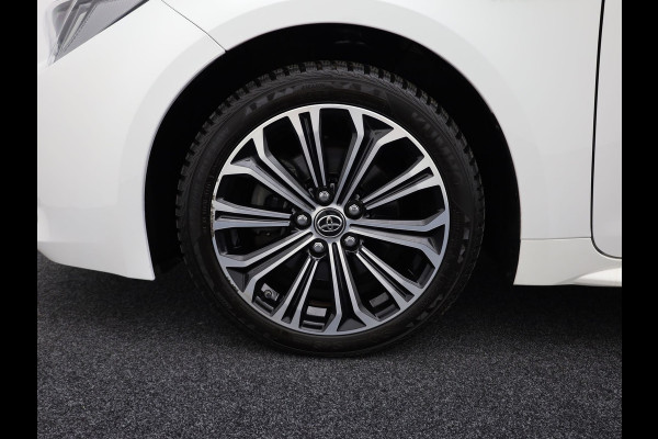 Toyota Corolla Touring Sports 2.0 Hybrid Dynamic | Apple Carplay / Android | Elek. Klep | Stoelverwarming | Prijs Rijklaar !!