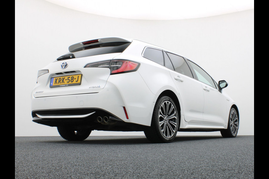 Toyota Corolla Touring Sports 2.0 Hybrid Dynamic | Apple Carplay / Android | Elek. Klep | Stoelverwarming | Prijs Rijklaar !!