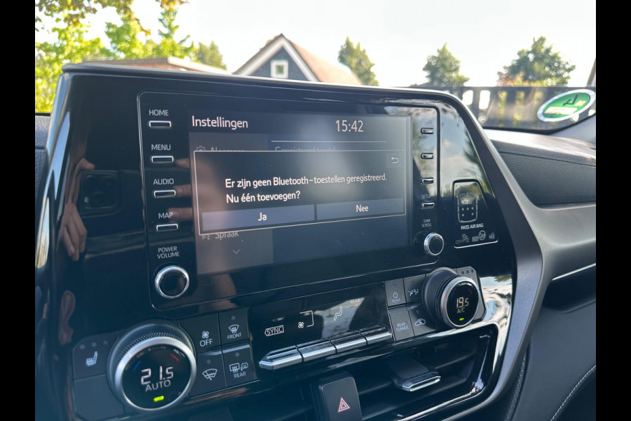 Toyota highlander 2.5 AWD Hybrid Business | 7 Persoons | Camera | Trekhaak | NL-Auto |