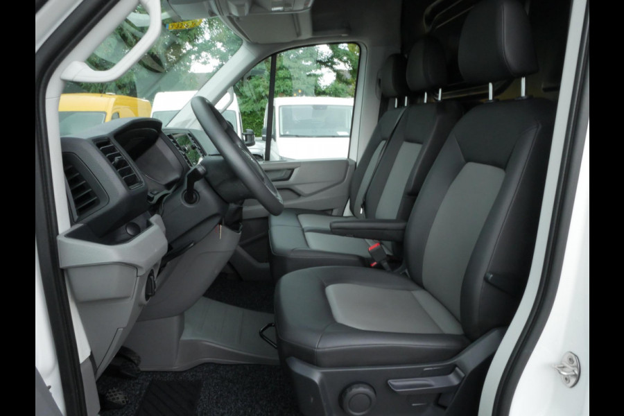 Volkswagen Crafter 2.0 TDI 100PK L3H3 Airco Trekhaak