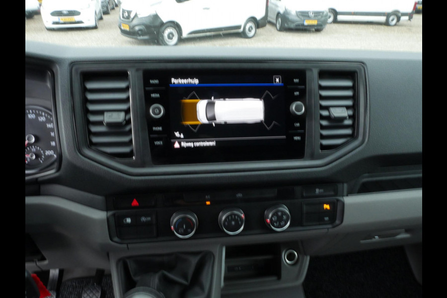 Volkswagen Crafter 2.0 TDI 100PK L3H3 Airco Trekhaak
