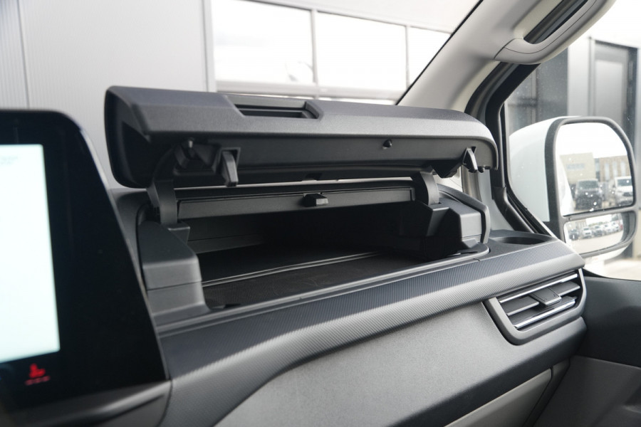 Ford E-Transit Custom 320 L1H1 Limited 71 kWh 218pk - Carplay - Camera - Stoel-stuurverwarming - Rijklaar