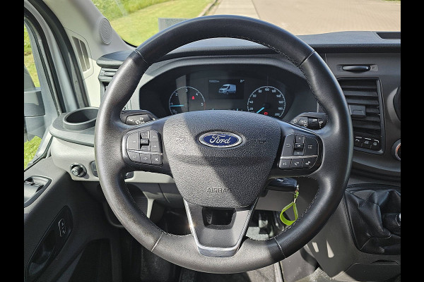 Ford Transit 310 2.0 TDCI L3H2 Trend Cruise Control, Airco, Pdc, Camera, Lane-assist, Stoelverwarming, Euro6 131 PK!