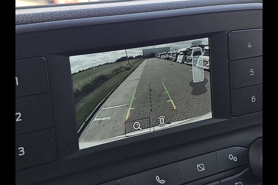 Ford Transit 310 2.0 TDCI L3H2 Trend Cruise Control, Airco, Pdc, Camera, Lane-assist, Stoelverwarming, Euro6 131 PK!