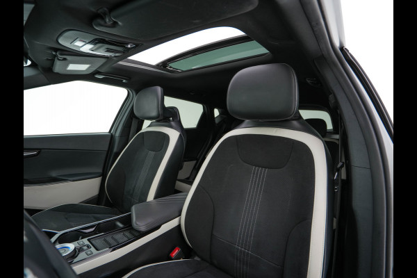 Kia Ev6 GT-Line AWD 77.4 kWh [3-Fase-11kW] (INCL-BTW) Aut. *PANO | HEAD-UP | LEATHER-ALCANTARA | ADAPTIVE-CRUISE | DIGI-COCKPIT | MERIDIAN-AUDIO | MEMORYPACK | FULL-LED | KEYLESS | TOPVIEW | DAB | BLINDSPOT | NAVI-FULLMAP | 20''ALU |