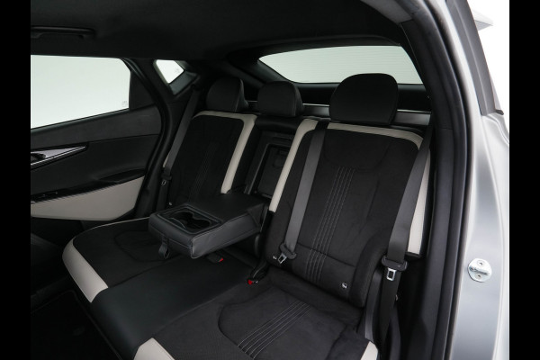 Kia Ev6 GT-Line AWD 77.4 kWh [3-Fase-11kW] (INCL-BTW) Aut. *PANO | HEAD-UP | LEATHER-ALCANTARA | ADAPTIVE-CRUISE | DIGI-COCKPIT | MERIDIAN-AUDIO | MEMORYPACK | FULL-LED | KEYLESS | TOPVIEW | DAB | BLINDSPOT | NAVI-FULLMAP | 20''ALU |
