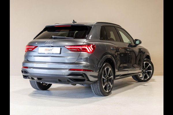 Audi Q3 45 TFSI e S-Line edition / 245pk / Panorama dak / Achteruitrij camera / Keyless / Sfeerverlichting /